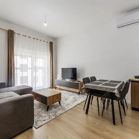 Apartment & Quiet Flat 1br By Pikhost